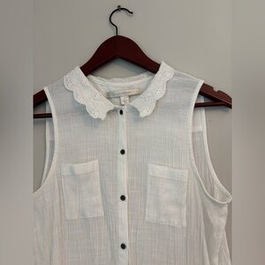 Large, White Button Up Blouse, Collared Lace Neck